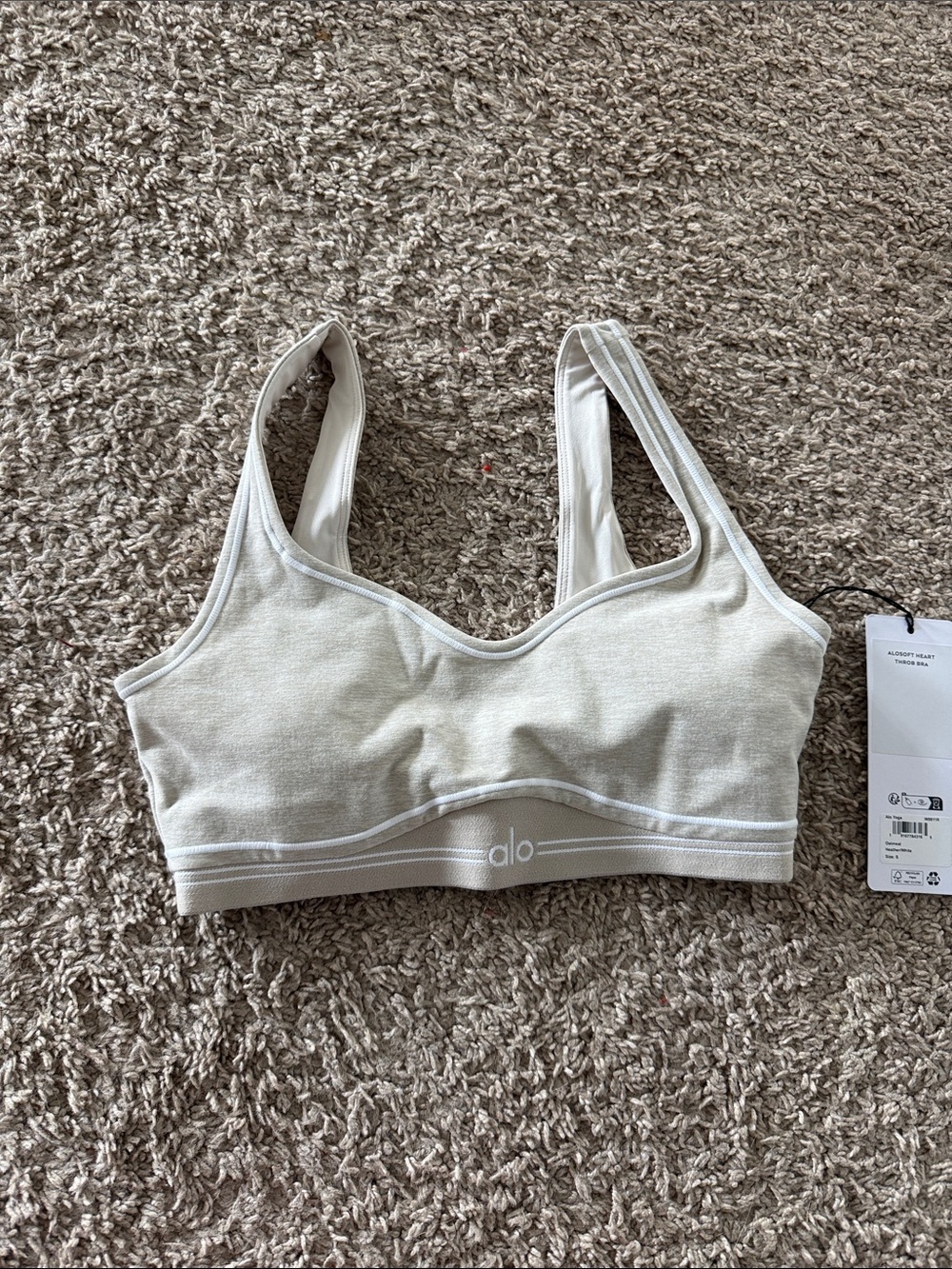 ALO Yoga Light Beige Seamless Scoop Sports Bra
